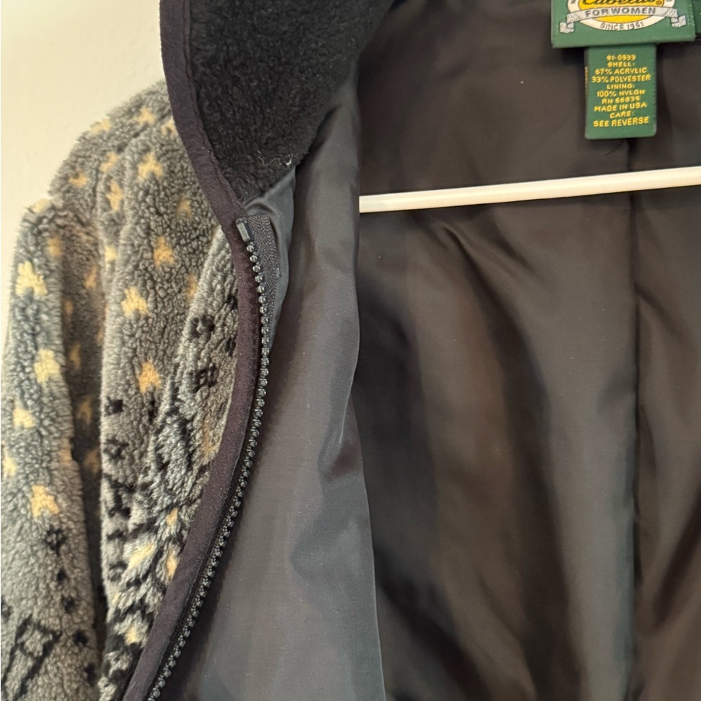 Cabela's Black and Grey Fleece Snowflake Winter Jacket Women’s Size Small - Picture 4 of 5